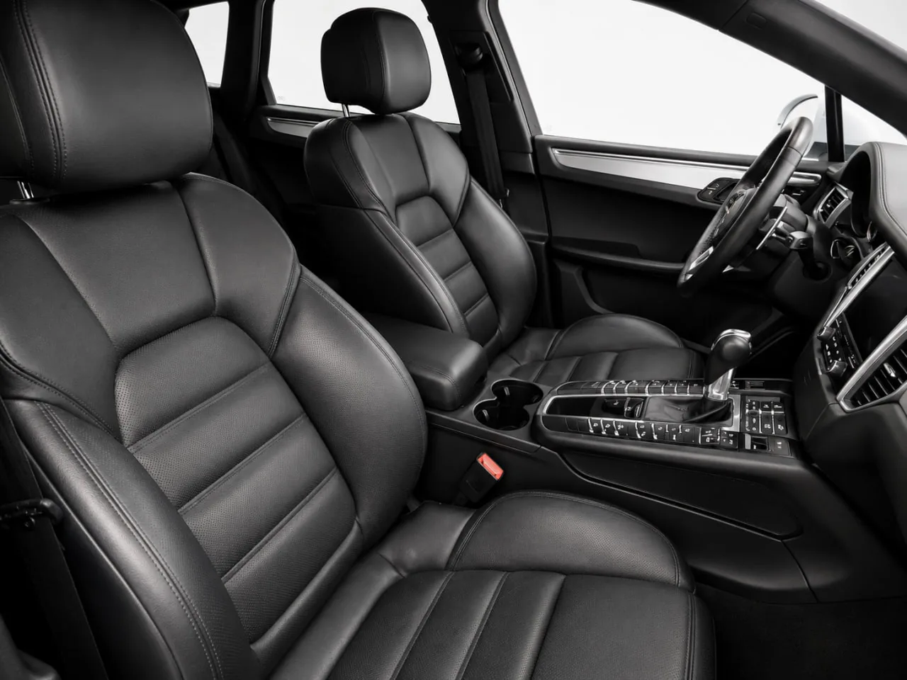 2018 Porsche Macan Turbo - Photo 3